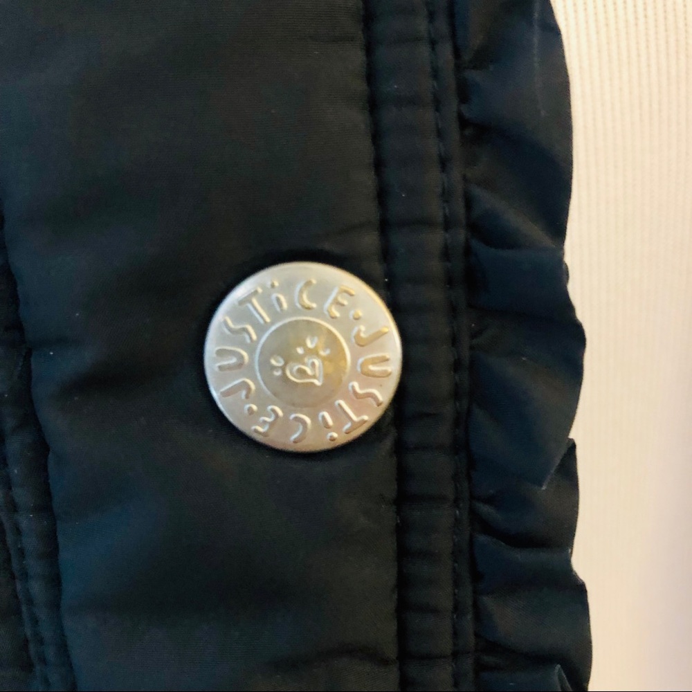 Justice | girls | black puffer vest, silver zipper - Picture 3 of 7